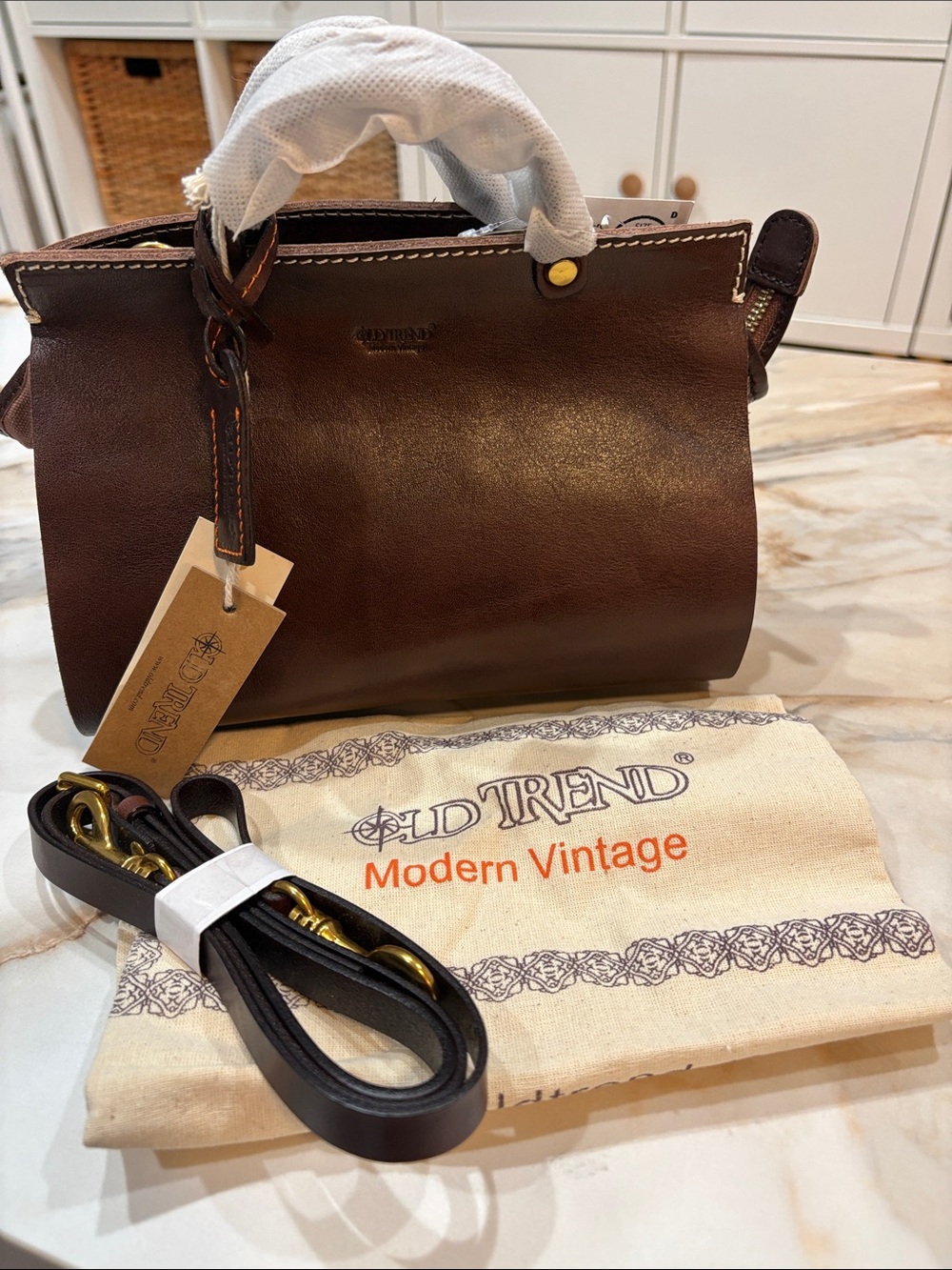 Old Trend Brown Leather Satchel